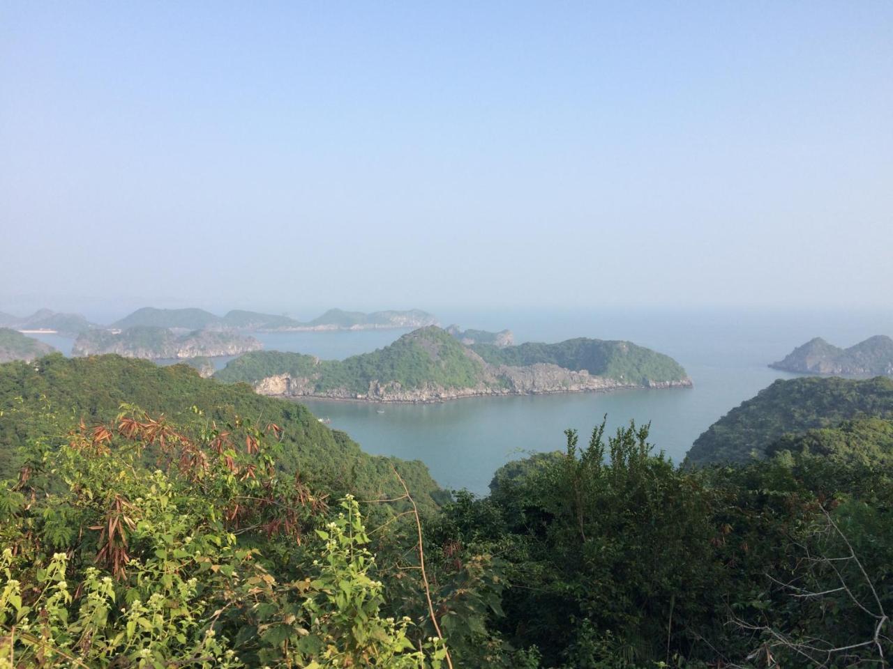 Catba Sky View Hotel Dong Khe Sau エクステリア 写真